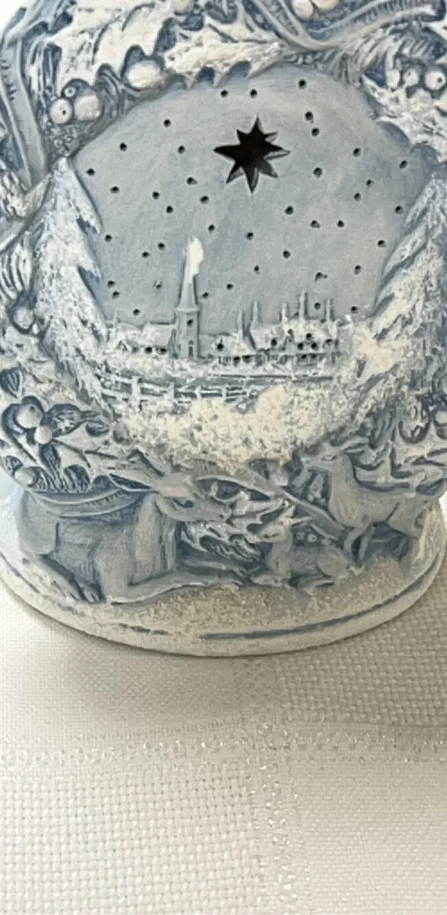 Ceramic Blue & White Vintage Electric Table Lamp with Holiday Design